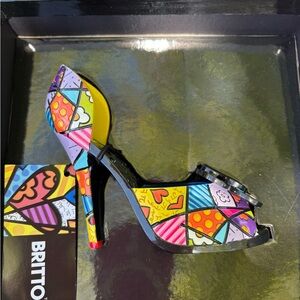 Women's Multicolor Heels